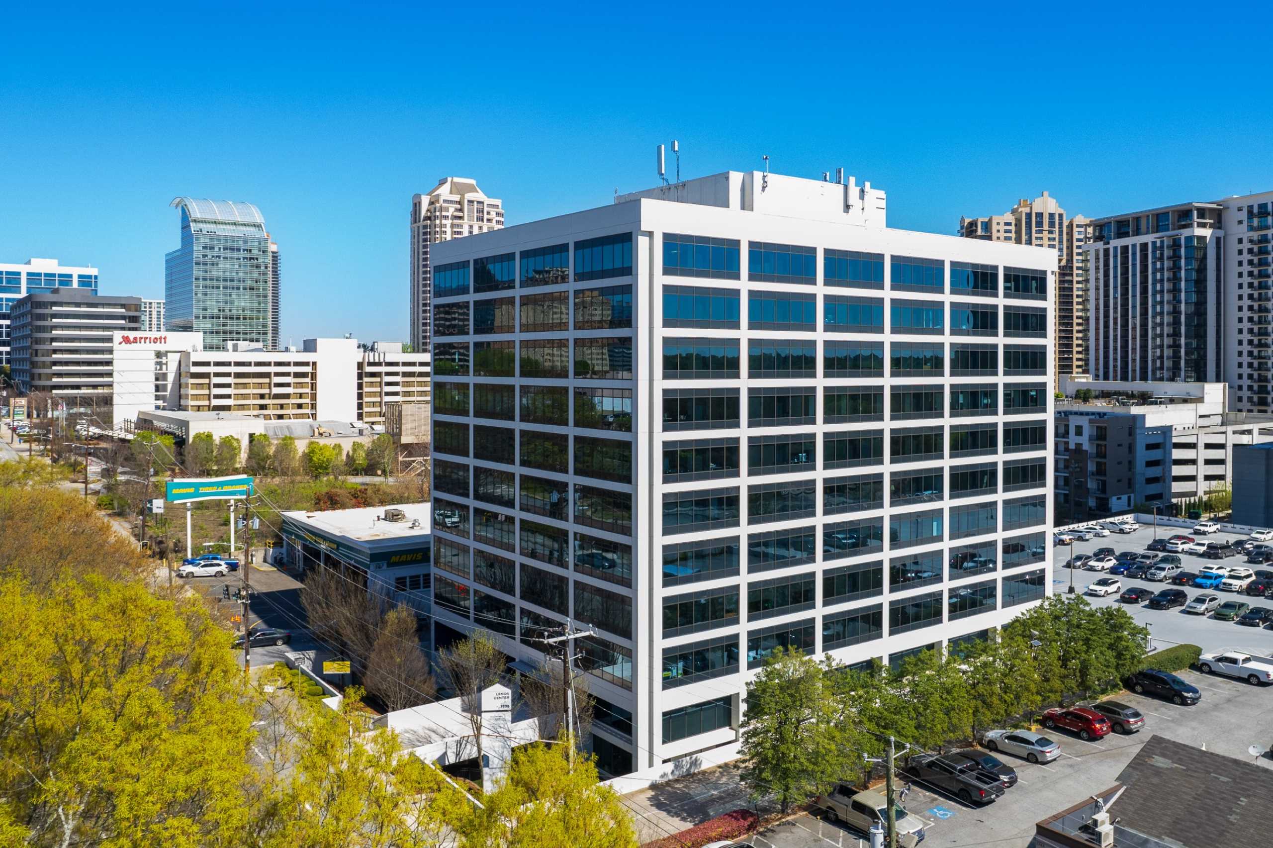 Meeting Rooms at Buckhead - Lenox Road, Peachtree Offices at Buckhead ...