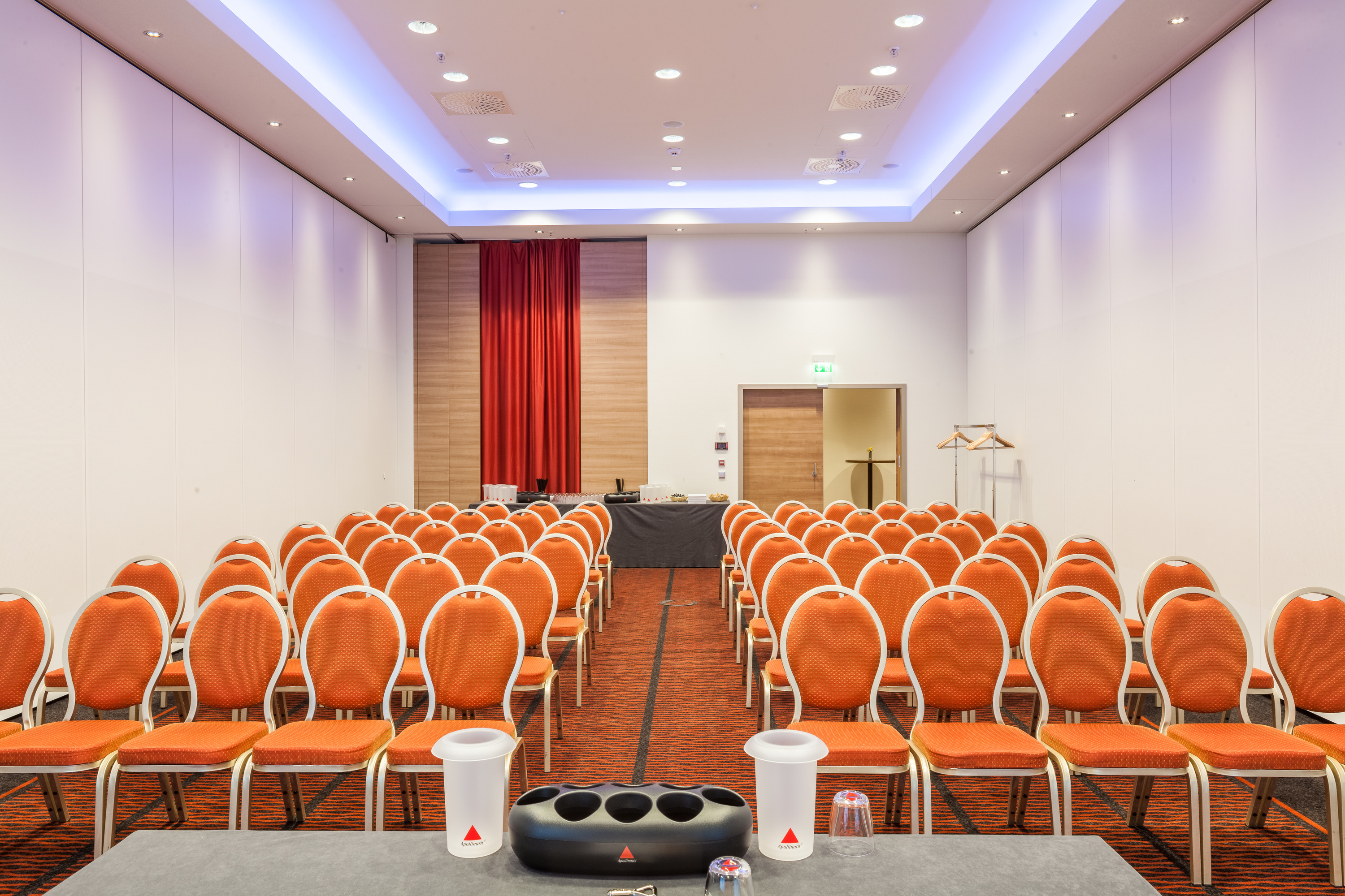 Meeting Rooms At H4 Hotel Berlin Alexanderplatz H4 Hotel - 