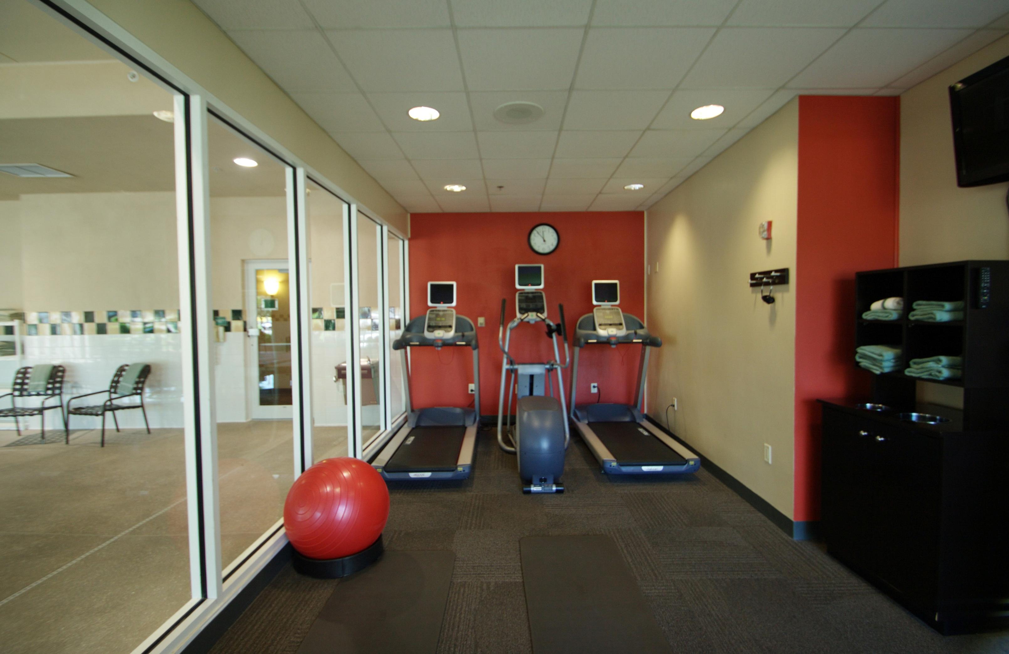 Meeting Rooms At Hilton Garden Inn Green Bay 1015 Lombardi Avenue