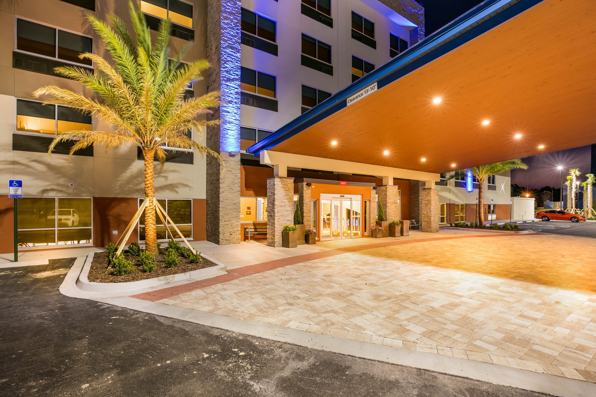 Meeting Rooms at Holiday Inn Express & Suites JACKSONVILLE TOWN