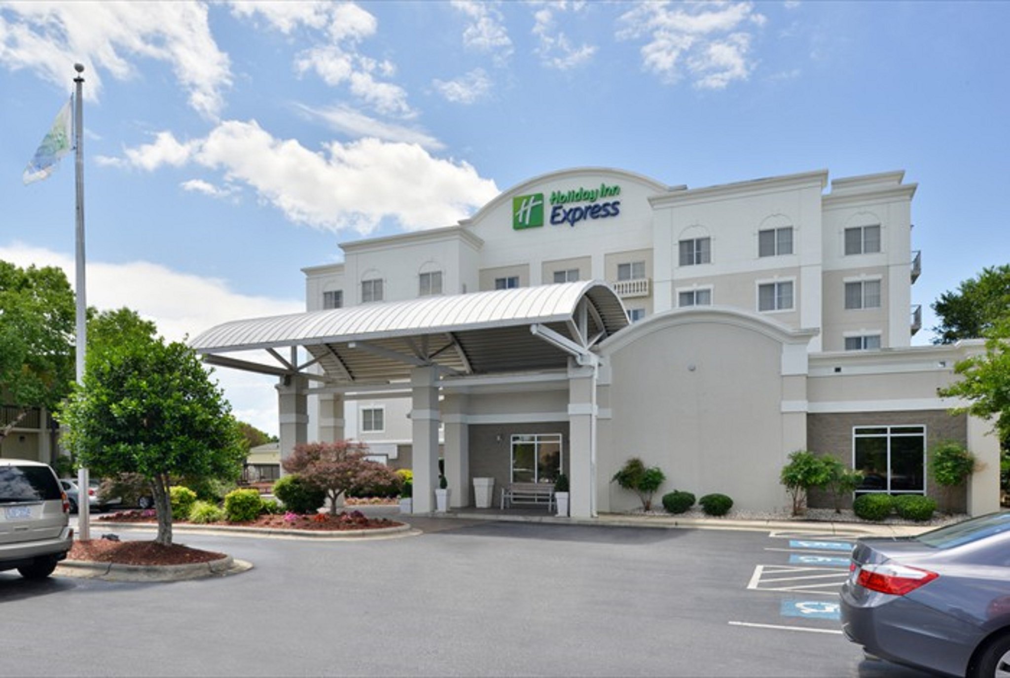 Holiday Inn Express & Suites Mooresville - Lake Norman