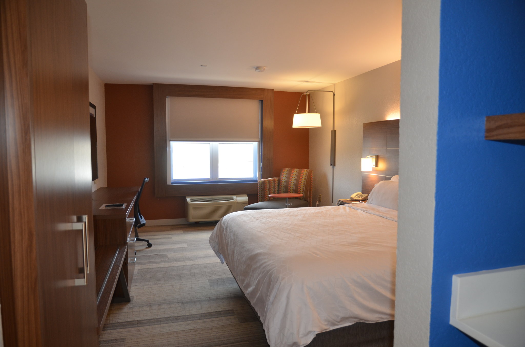 Meeting Rooms at Holiday Inn Express & Suites ROCHESTER, 77 FARMINGTON ...