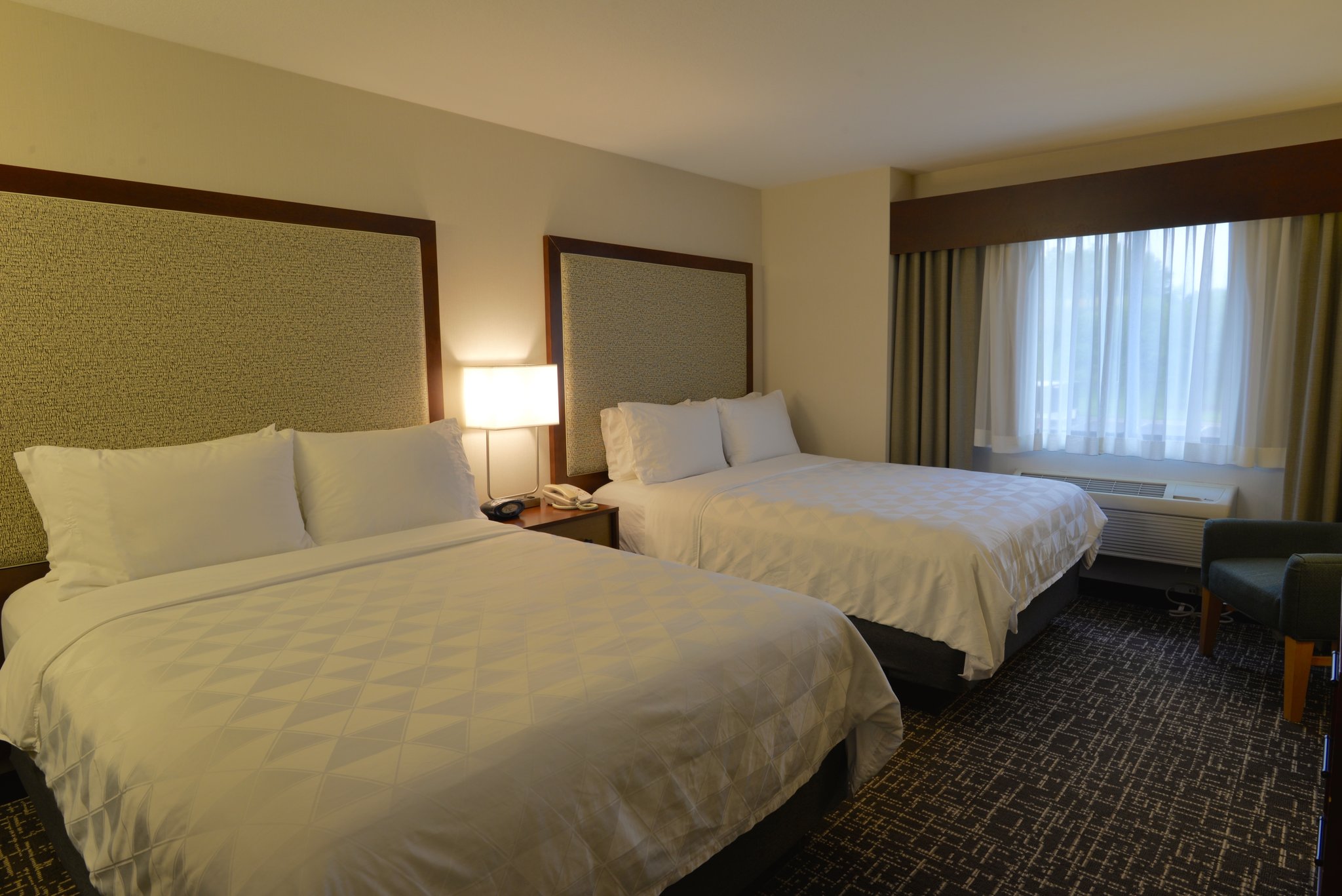 Meeting Rooms at Holiday Inn & Suites MINNEAPOLIS - LAKEVILLE, 20800 ...