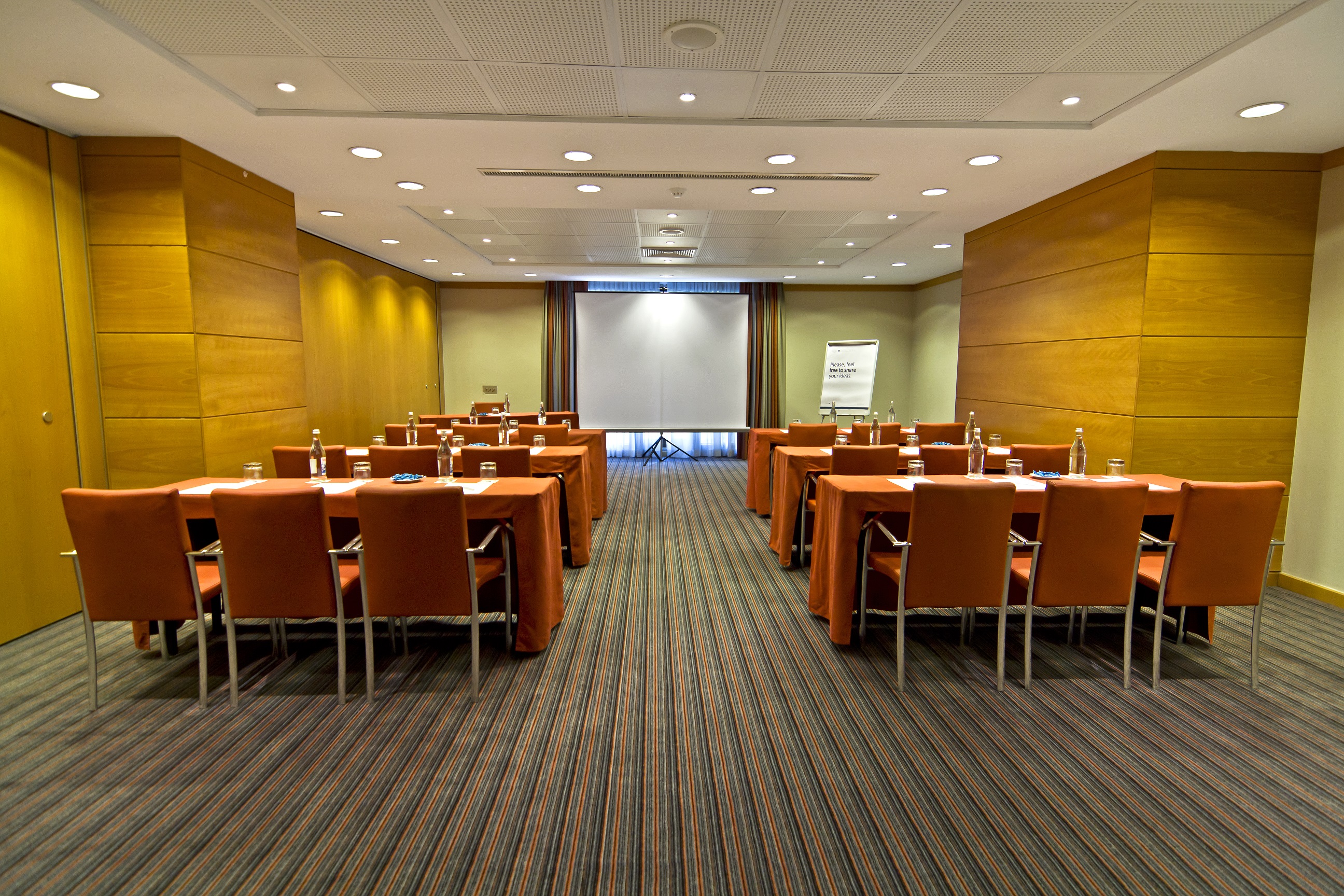 Meeting Rooms At Sana Metropolitan Hotel Lisboa Rua Soeiro Pereira Gomes 6 Lisbon Portugal Meetingsbooker Com